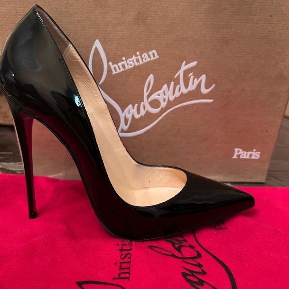 Christian Louboutin Glossy Black Heels with Red Soles - Picture 2 of 4